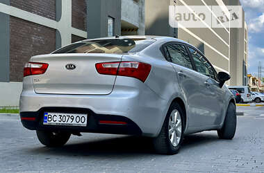 Седан Kia Rio 2012 в 