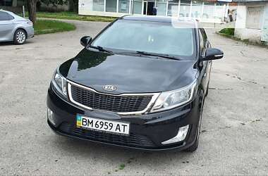 Седан Kia Rio 2012 в Ромнах