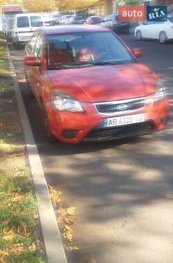 Седан Kia Rio 2011 в 