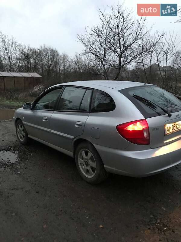 Універсал Kia Rio 2005 в Виноградові