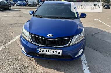 Седан Kia Rio 2013 в Киеве