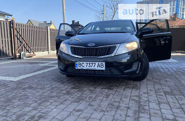 Седан Kia Rio 2012 в Львове