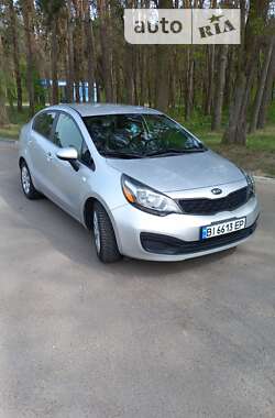 Седан Kia Rio 2013 в Полтаве