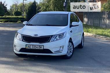 Седан Kia Rio 2012 в Днепре