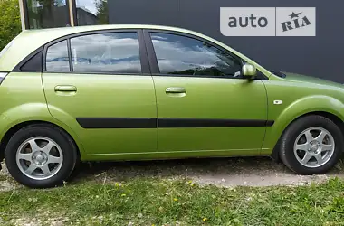 Kia Rio 2006