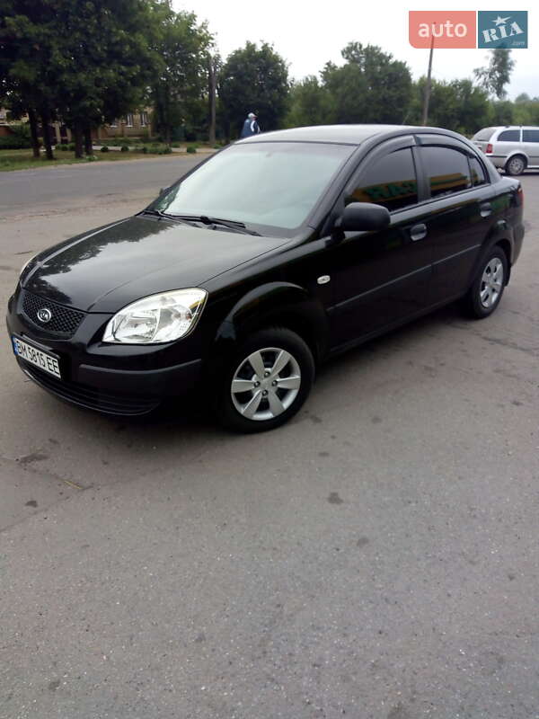 Седан Kia Rio 2008 в Ахтырке