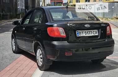 Седан Kia Rio 2007 в Львове