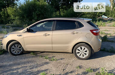 Хэтчбек Kia Rio 2013 в Днепре