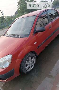 Седан Kia Rio 2009 в Стрию