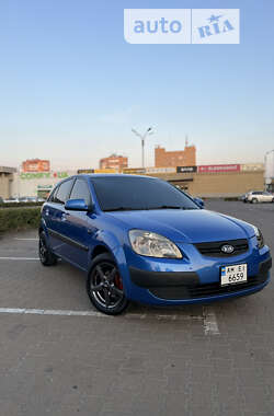 Хетчбек Kia Rio 2007 в Житомирі