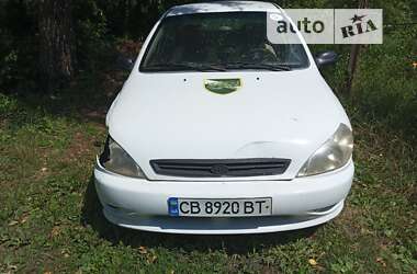 Седан Kia Rio 2001 в Чернігові