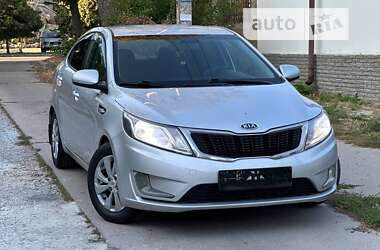 Седан Kia Rio 2011 в Харькове