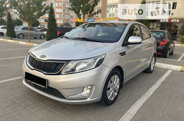 Седан Kia Rio 2012 в Києві