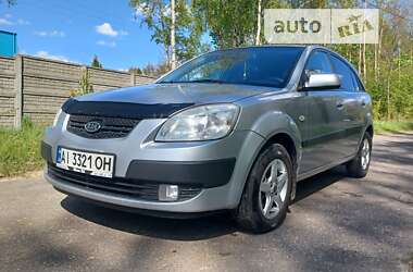 Хэтчбек Kia Rio 2006 в Буче