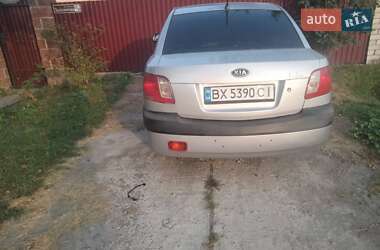 Седан Kia Rio 2007 в Шепетівці