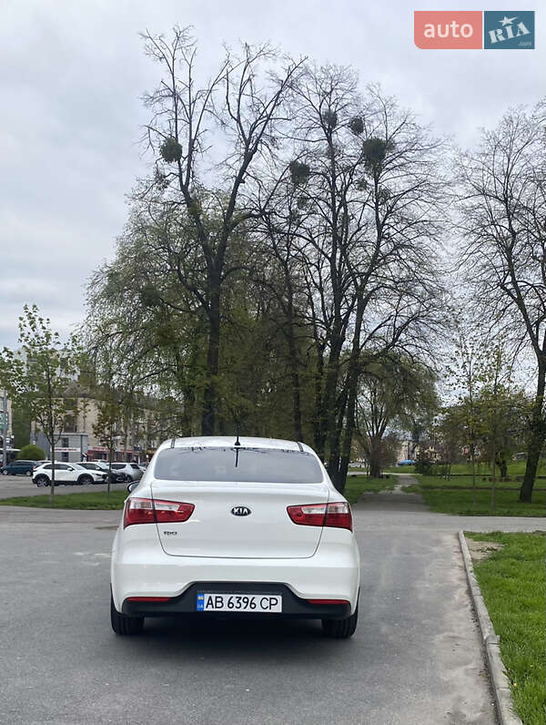 Седан Kia Rio 2017 в Вінниці