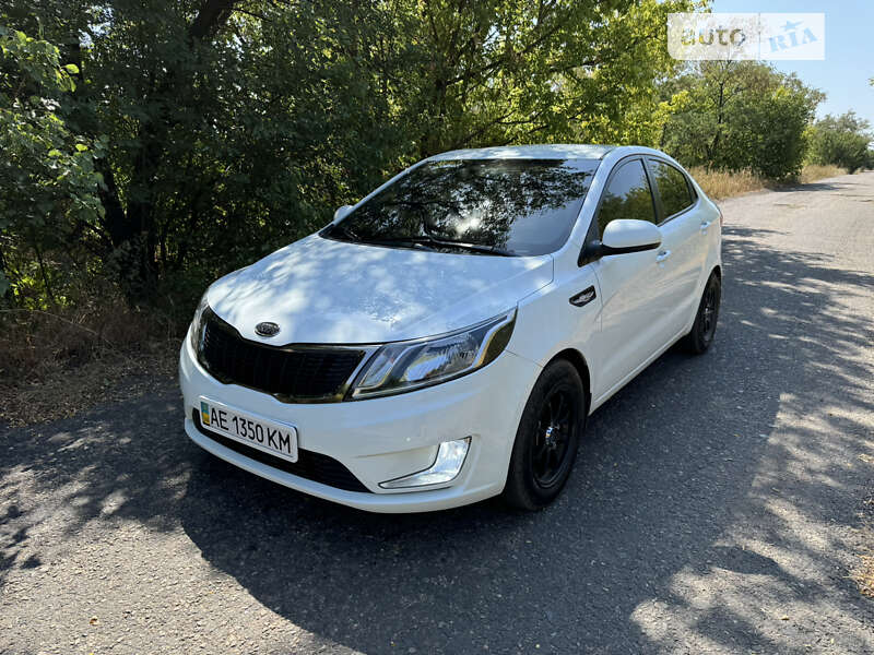 Седан Kia Rio 2012 в Одессе