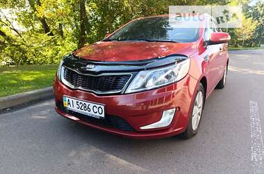 Седан Kia Rio 2013 в Киеве