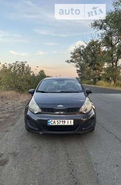 Хетчбек Kia Rio 2012 в Шполі