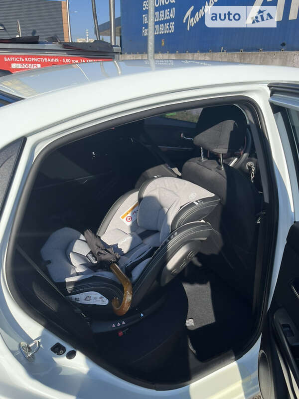 Седан Kia Rio 2012 в Києві