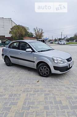 Седан Kia Rio 2008 в Хмельницком