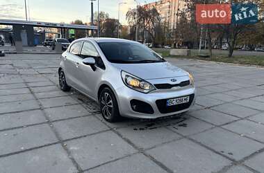 Хетчбек Kia Rio 2011 в Львові