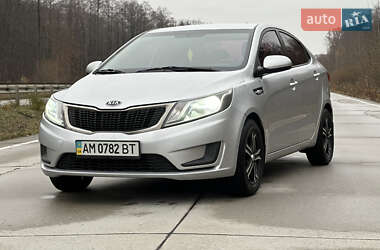 Седан Kia Rio 2012 в Житомирі