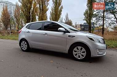 Хетчбек Kia Rio 2012 в Києві