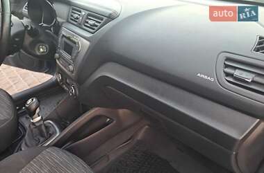 Седан Kia Rio 2013 в Харькове