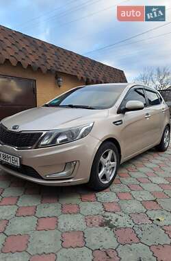 Хетчбек Kia Rio 2012 в Харкові