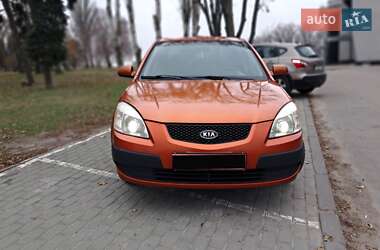 Седан Kia Rio 2007 в Запоріжжі