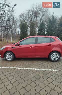 Хетчбек Kia Rio 2012 в Павлограді