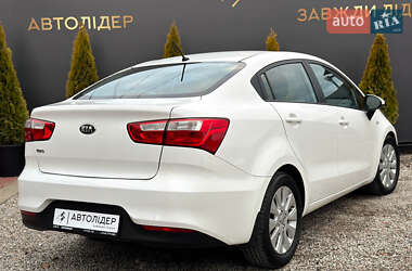 Седан Kia Rio 2016 в Одесі