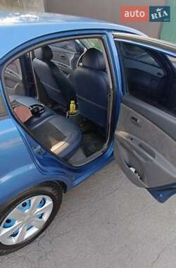 Хетчбек Kia Rio 2007 в Дніпрі