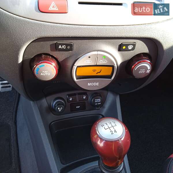 Хэтчбек Kia Rio 2005 в Черновцах