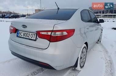 Седан Kia Rio 2012 в Львове