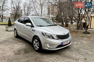 Седан Kia Rio 2012 в Черкасах