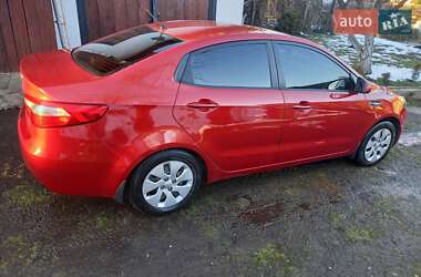 Седан Kia Rio 2012 в 