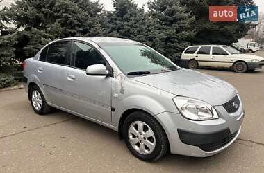 Седан Kia Rio 2009 в Одесі