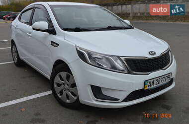 Седан Kia Rio 2012 в Киеве