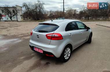 Хетчбек Kia Rio 2012 в Чернігові