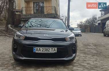 Хэтчбек Kia Rio 2017 в Киеве