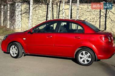 Седан Kia Rio 2011 в Одессе