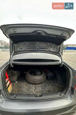 Седан Kia Rio 2013 в Полтаві