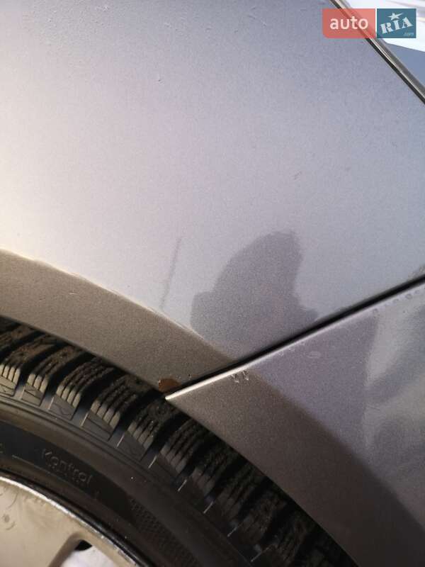 Седан Kia Rio 2012 в Львові