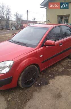 Седан Kia Rio 2008 в Ивано-Франковске