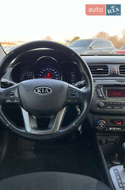 Седан Kia Rio 2011 в Киеве