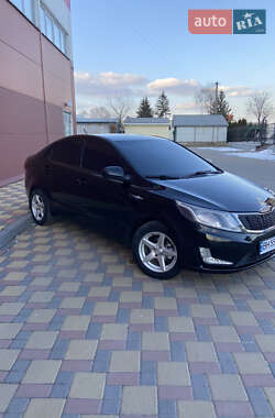 Седан Kia Rio 2012 в Гайсине