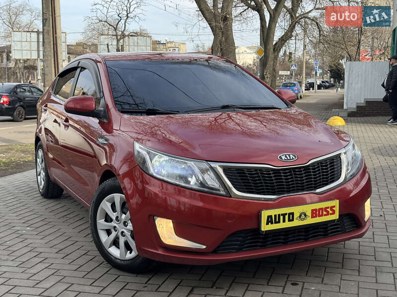 Седан Kia Rio 2012 в 