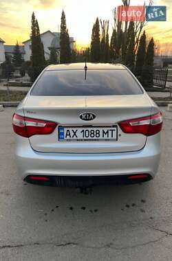 Седан Kia Rio 2013 в Харькове